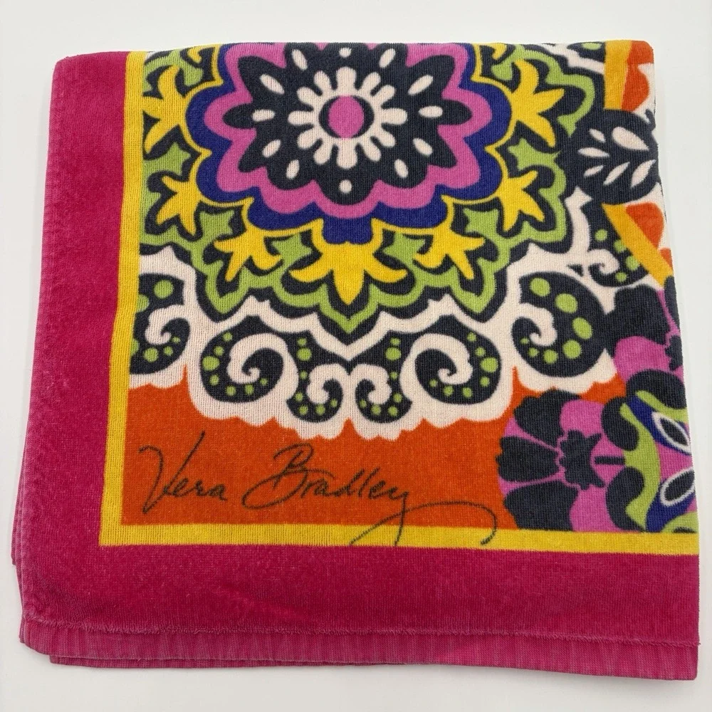 Vera Bradley Rio Beach Towel Pink Floral 32
